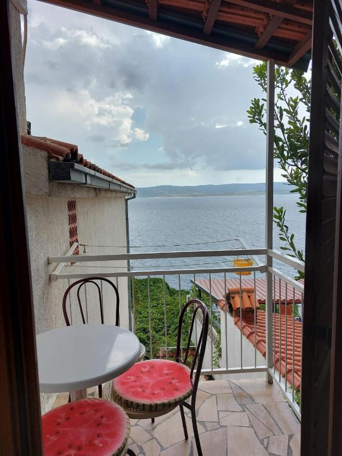 Amazing View Over The Beach Оміш Екстер'єр фото